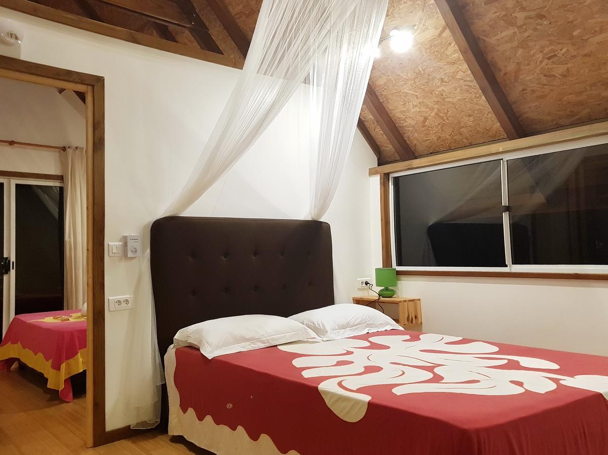 Pension Les Trois Cascades Uturoa Exterior photo